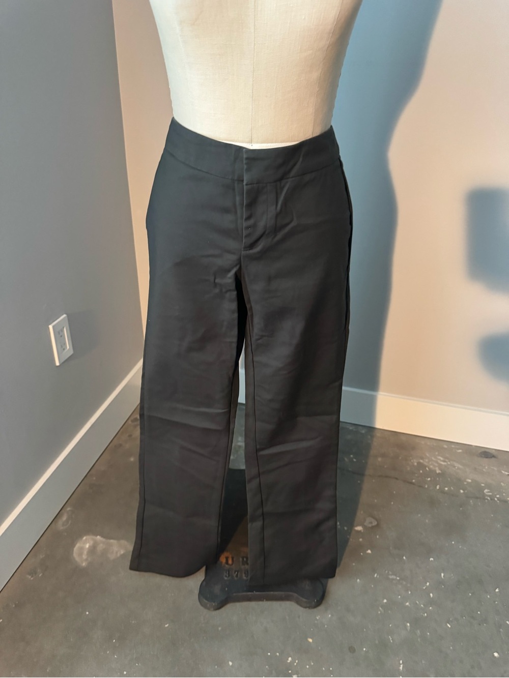 Saks Fifth Avenue Khaki Green Wide-Leg Dress Pants